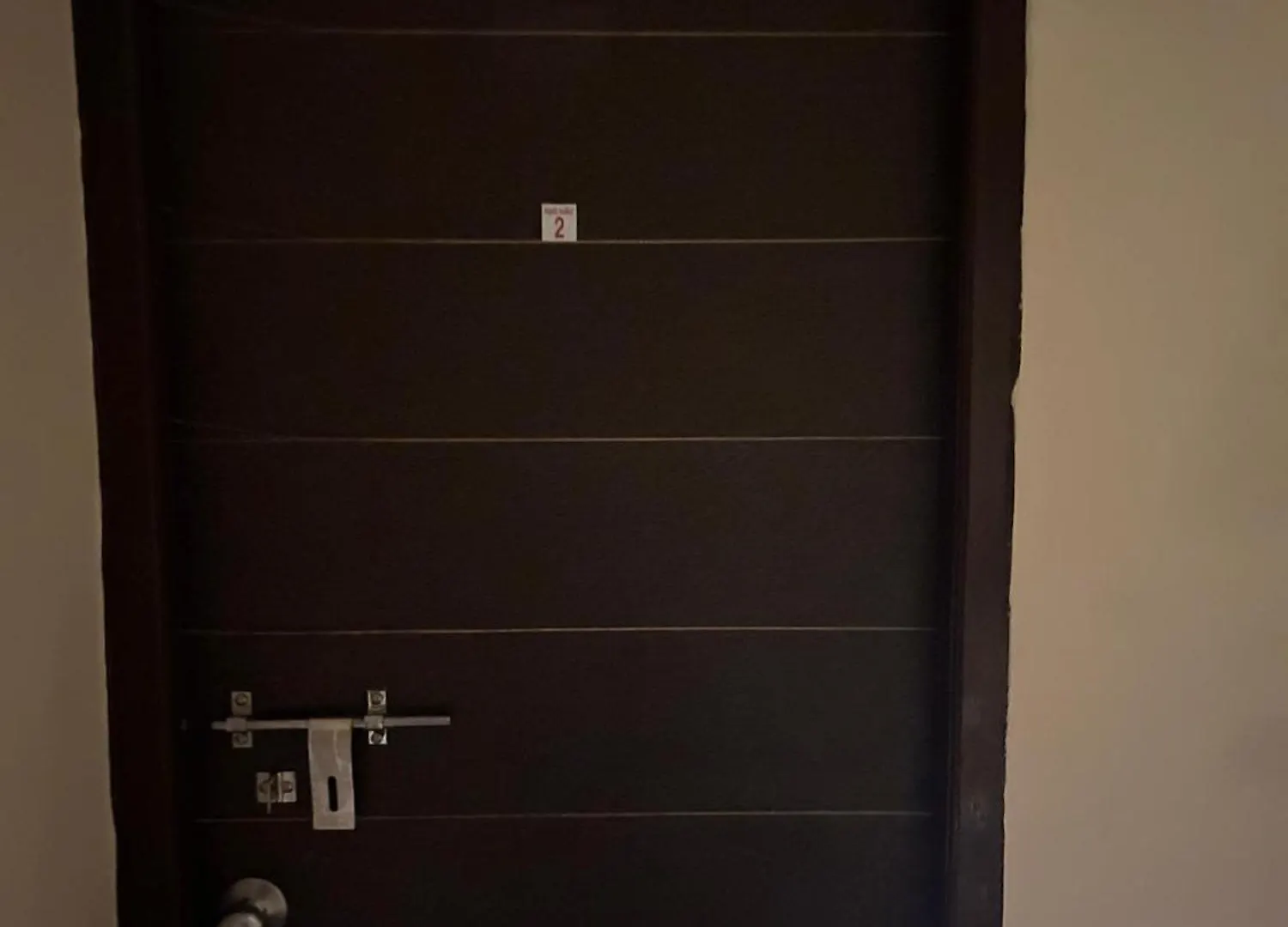 ורנאסי Raghuvanshi Home Stay בית הארחה