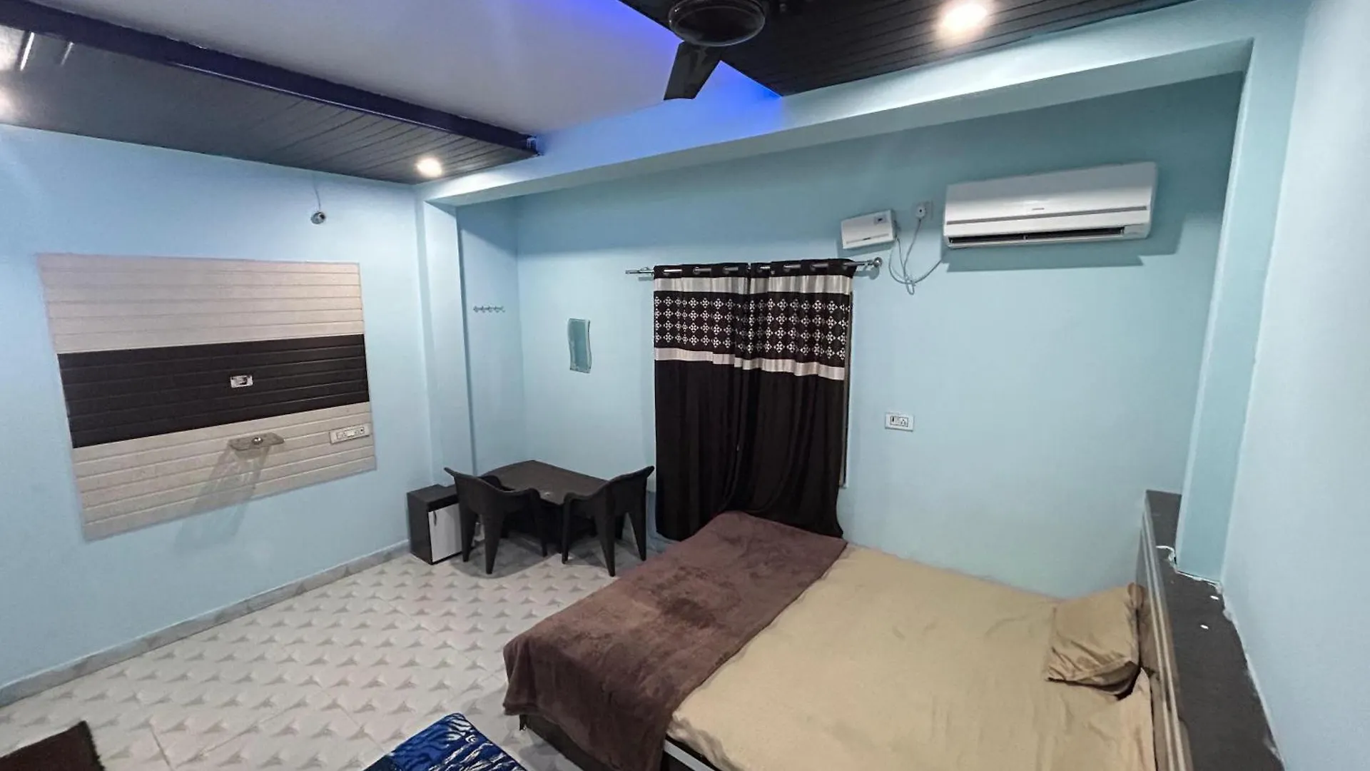 בית הארחה ורנאסי Raghuvanshi Home Stay